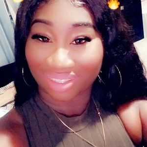 Meet your Posher, Rose